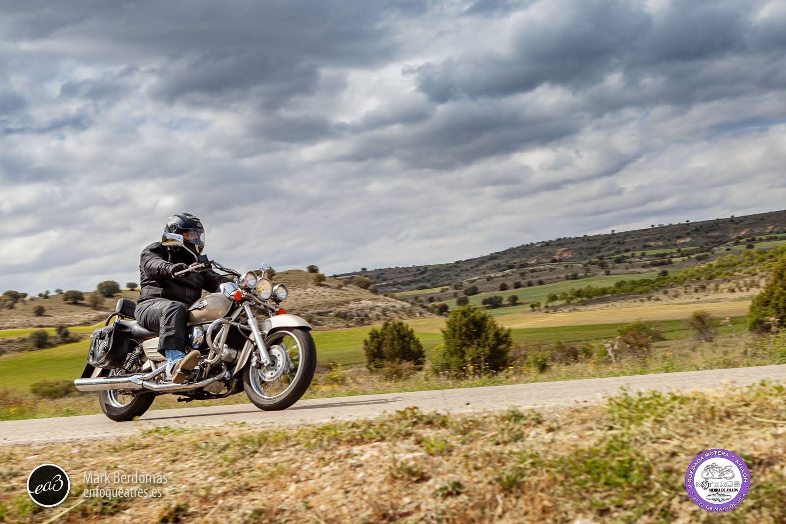 Foto profesional en ruta, panning